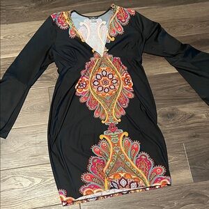 VENUS Black and Multicolor Paisley Long Sleeve Dress